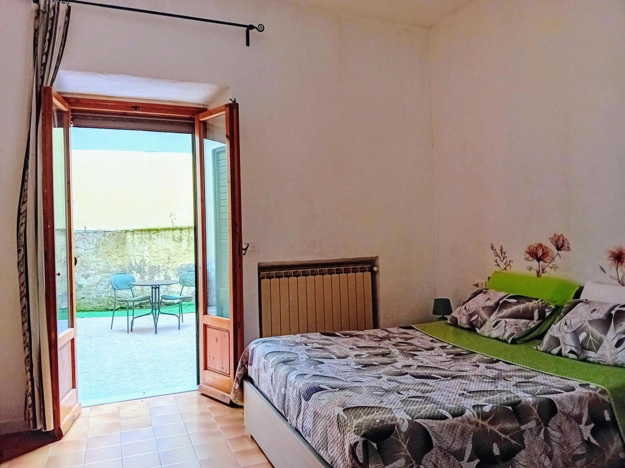 Green House Rufina Rom bilde